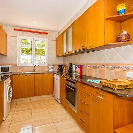 Dolores By Villa Cala Galdana (Menorca)